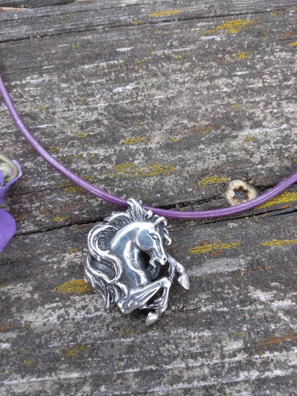 Vintage Sterling Silver Horse Pendant on Purple Leather Cord - Picture 4 of 7